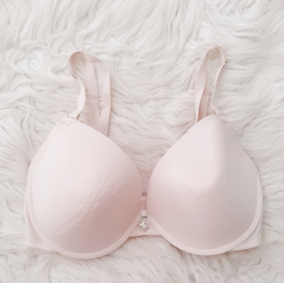 Frederick's of Hollywood Other - Frederick's of Hollywood Silky Lined Bra 36DD